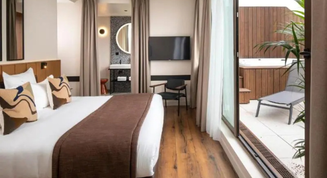 Трёхместный номер Standard Hôtel du Port