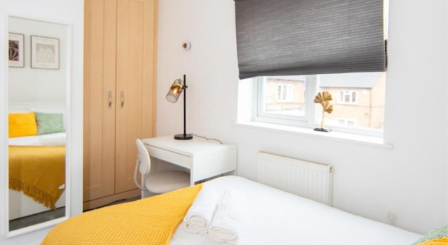 Коттедж Stylish Town House - Located Close to Derby Centre