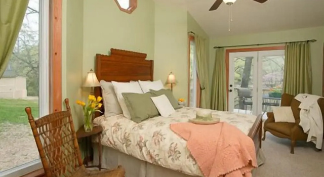 Коттедж с 2 комнатами Lake Lucerne Resort & Ranch