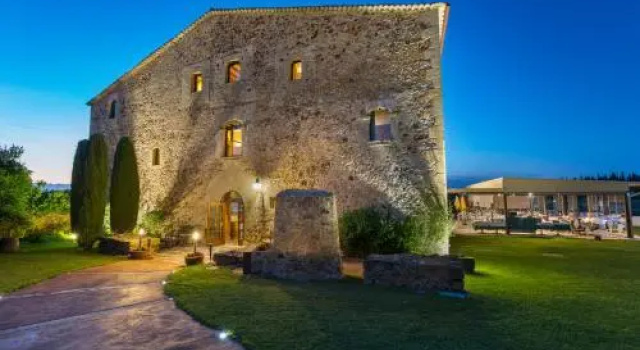 Es Portal Restaurant i Hotel Boutique - Adults only, Забронировать Бутик-отель Бутик-отели Baix Empordà, Бутик-отель