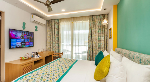 Номер Standard с видом на бассейн Acron Seaway Resort