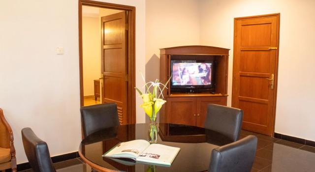 Grage Resort Sangkan, Брондау Резорт Kuningan West Java