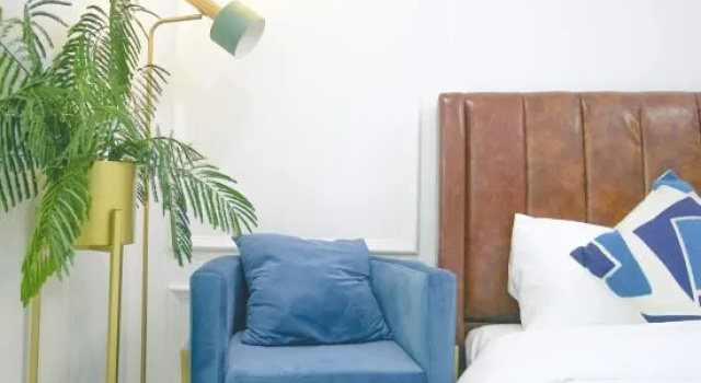 Трёхместный люкс About 108 B & B (Haikou Meilan Airport store)