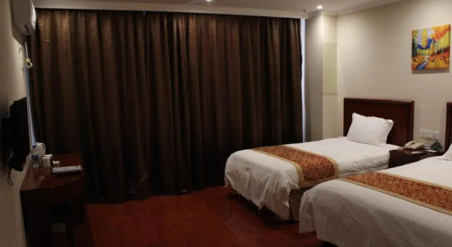 GreenTree Hotel (Kuixing Road, Fuyang high speed railway station)