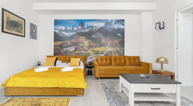 Апартаменты Yellow Apartment in Bytom by Renters