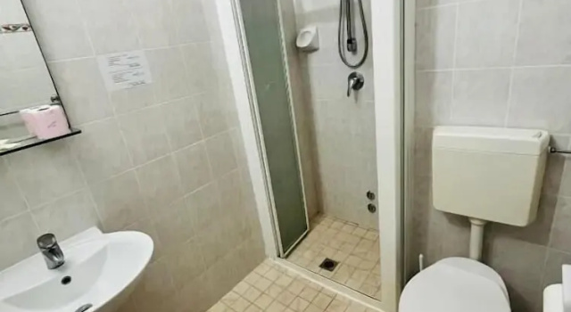 Четырёхместный номер Standard с балконом и с видом на море Hotel Columbia Frontemare