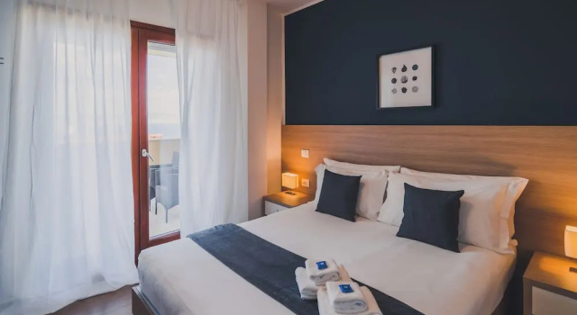 Двухместный номер Superior с балконом и с видом на море Trip Room & Breakfast