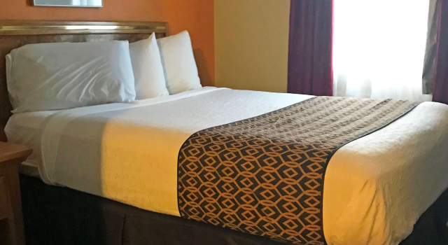 Двухместный люкс c 1 комнатой Americas Best Value Inn & Suites Anchorage Airport