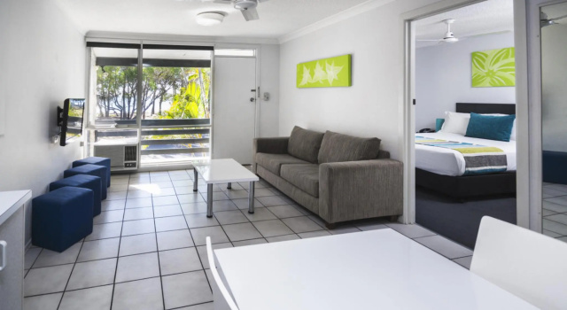 Апартаменты с 2 комнатами The Beach Motel Hervey Bay