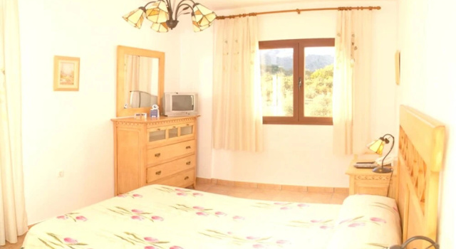 House With 5 Bedrooms in Priego de Cordoba, With Wonderful Mountain Vi, Забронировать Отель Приего-де-Кордова Cordoba Province