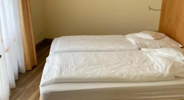 Люкс с видом на озеро Nordseehotel Benser Hof Garni am Hafen