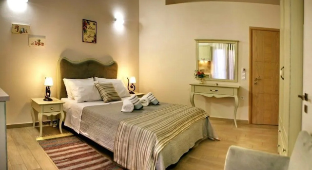 Victoria Studios