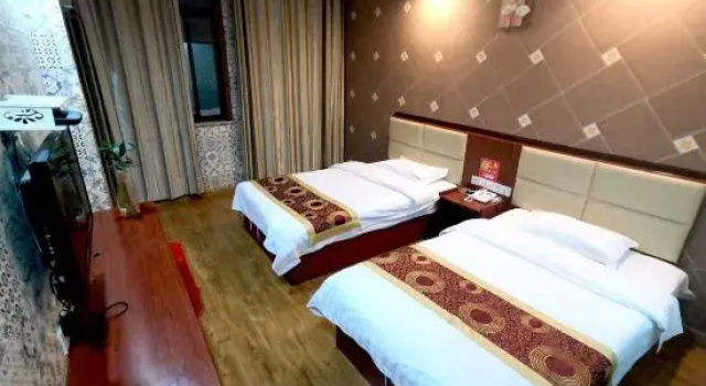 Weilong Business Chain Hotel