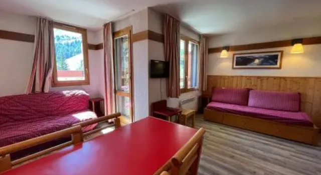 Apartment Doronic 835, Забронировать Апартаменты/квартира Отели Ла-Плань с бассейном, Бассейн