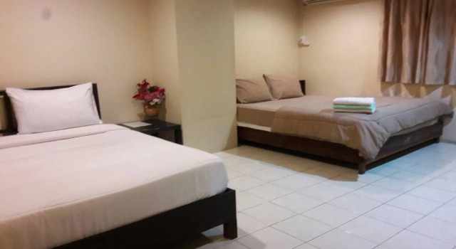 Sritrakarn Hotel