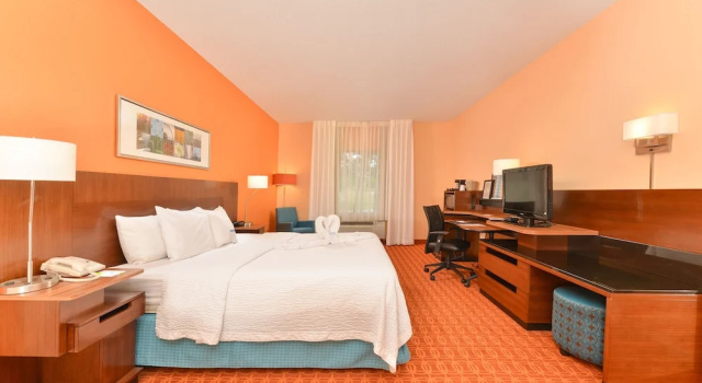 Двухместный люкс Fairfield Inn and Suites by Marriott Nashville Smyrna
