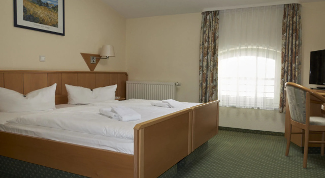 Hotel am Schloß, Забронировать Отель Отели Мекленбург-Померания с парковкой, Парковка