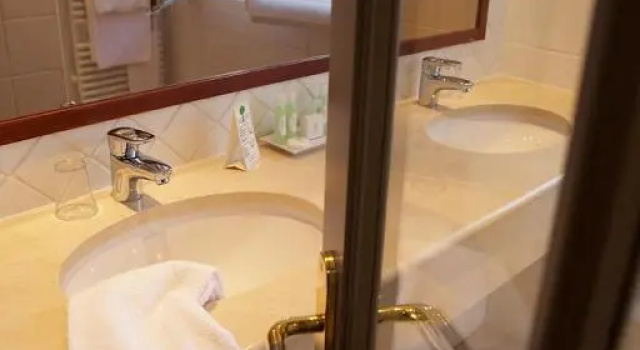 Номер Superior Hôtel des Pyrénées