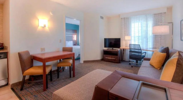 Люкс Residence Inn by Marriott Raleigh Crabtree Valley