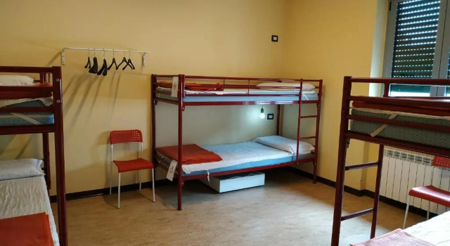 Кровать в общем номере (женский номер) Malpensa Milan Expo Hostel