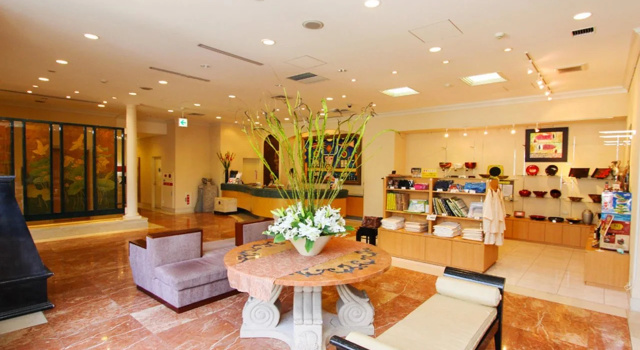 Hotel Palm Royal Resort Kokusai Street, Забронировать Курортный отель Отели Наха с завтраком, рядом с Shijo Hondori, Завтраки