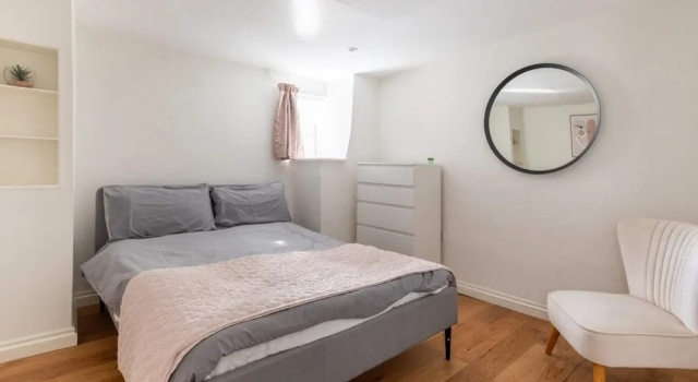 Bright & Quirky 3BD Home - Wellington Terrace!, Забронировать Дом для отпуска Бристоль Англия