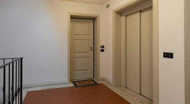 Apartment 10, Забронировать Апартаменты/квартира Отели Ломбардии с парковкой, Парковка