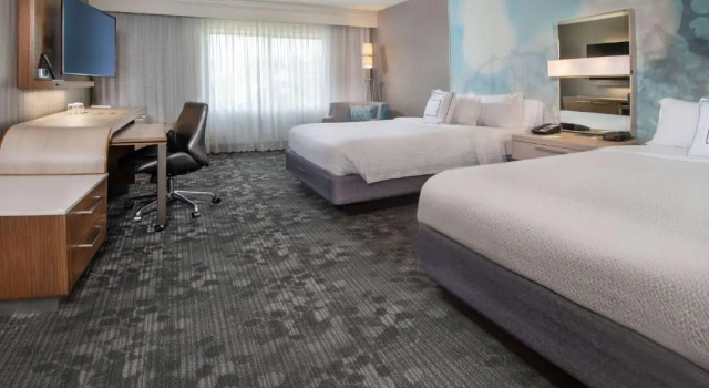 Четырёхместный номер Standard Comfort Inn & Suites Bethlehem Lehigh Valley Airport