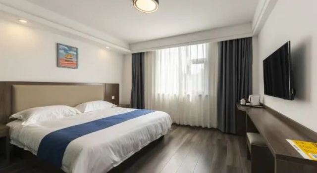 Zhengzhou Jinze Business Hotel, Забронировать Отель Отели Чжэнчжоу с парковкой, Парковка