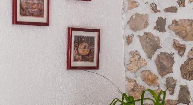 Holiday Home Zlatni San, Брондау Қонақ үй Split Region қаласындағы төсек алаңы бар қонақ үйлер, Тоқтау алаңы
