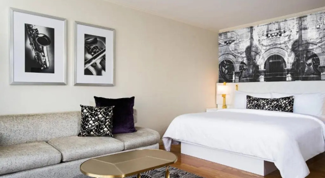 Двухместный номер Standard Avenue of the Arts Costa Mesa, a Tribute Portfolio Hotel