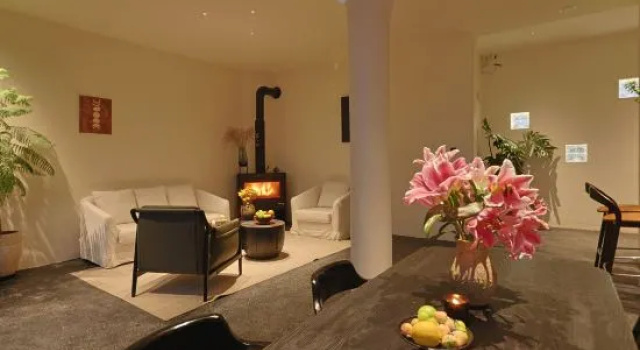 Кровать в общем номере Floral Hotel·Dali Suxin Jiangshang  Homestay