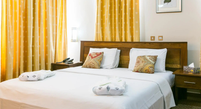 Charleston Hotel, Забронировать Отель Tesano Аккра