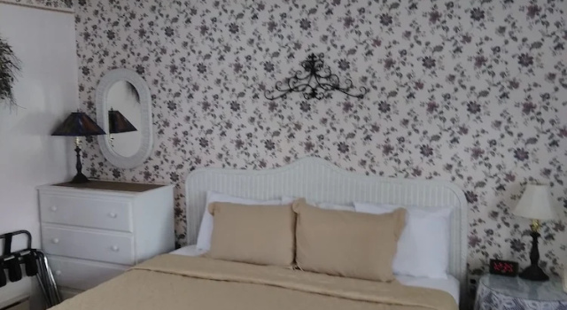 Номер Classic Midway Lodging