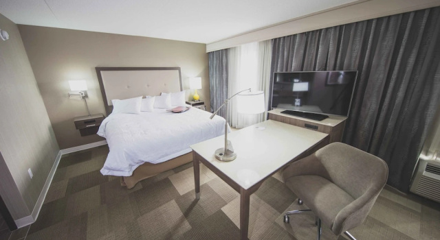 Двухместная студия Hampton Inn & Suites by Hilton Bolton