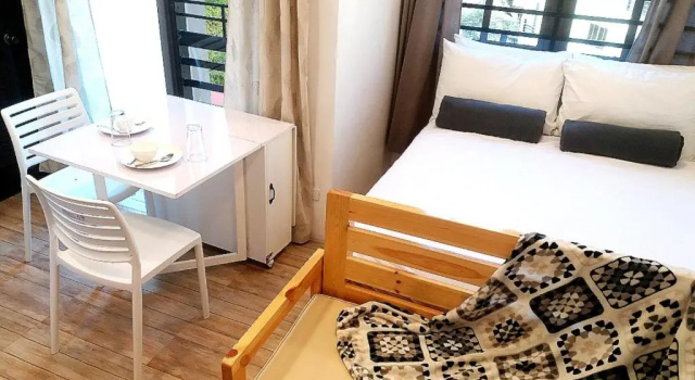Mireya's Studio Condo at Goshen Towers - Session Road