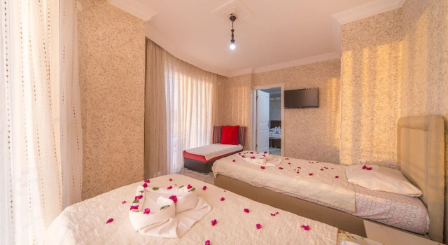 Семейный номер Standard c 1 комнатой с балконом и с видом на море Milano Beach Family Hotel