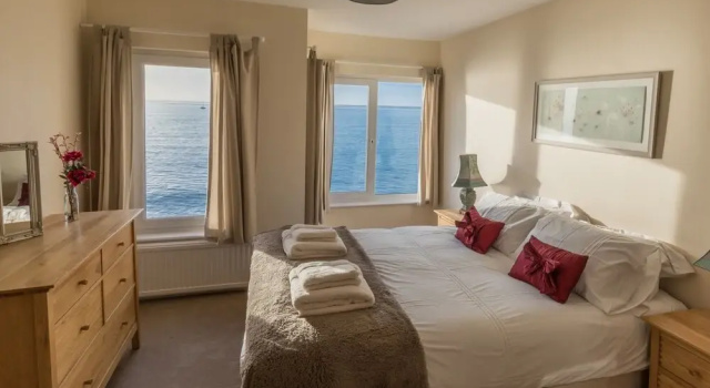 Observation Apartment On The Beach, Забронировать Апартаменты/квартира Отели Острова Уайт с парковкой, Парковка