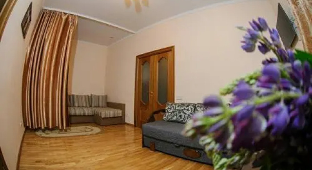 Apartment on brativ Rohatyntsiv 3, Забронировать Апартаменты/квартира Львов Львовская область