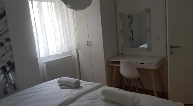 Home Apartmani I Sobe, Book Hotel Osijek 