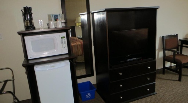 Номер Standard Super 8 by Wyndham Edson