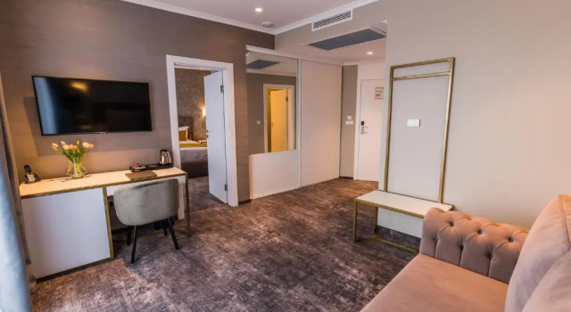 Апартаменты Hotel Aventus