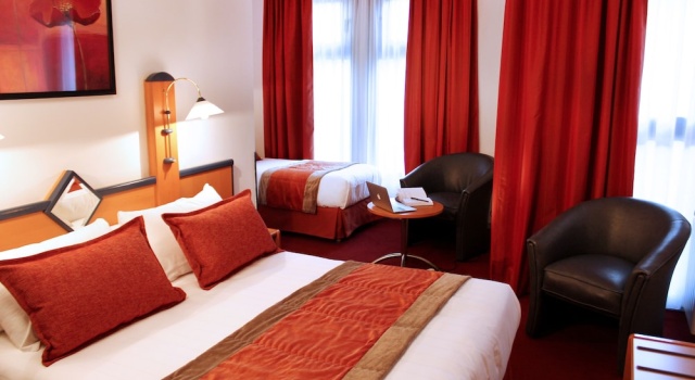 Трёхместный номер Standard Opera Cadet Hotel