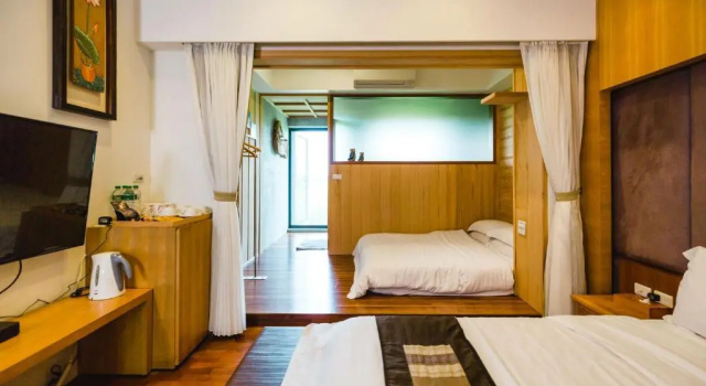 Четырёхместный номер Deluxe 輕塵別院Serenegray B&B