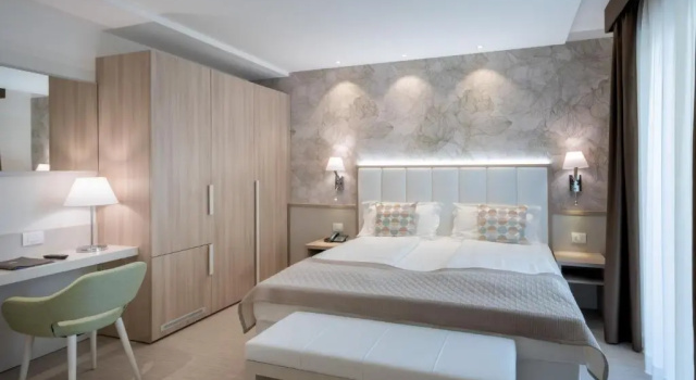 Двухместный номер Comfort International Beach Hotel