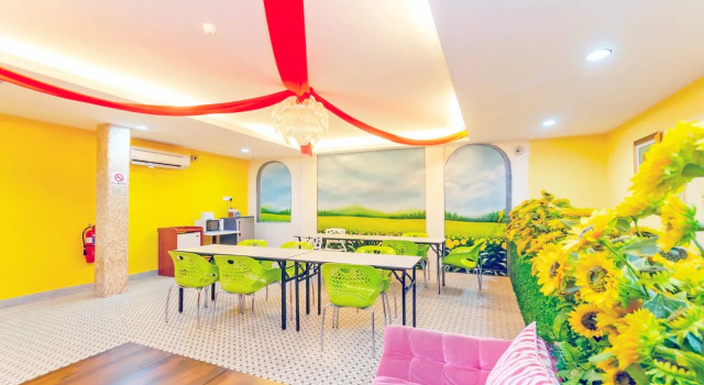 Sunflower Express Hotel, Rezervasyon Otel Pontian Kecil Otoparklı Oteller, Otopark