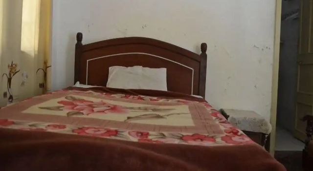 Номер Standard Bolan Continental Hotel