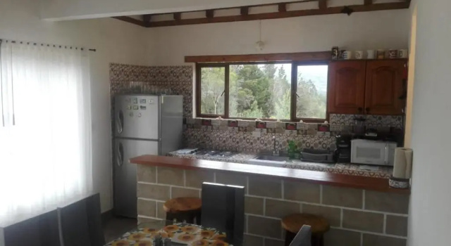 Коттедж Dos habitaciones privadas con baño y placard en la cabaña Quinta Buenos Aires