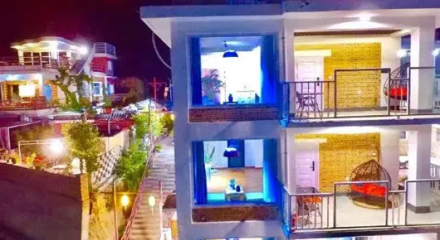 Guide Riverside Mountain House, Foglalás Szálloda Guide Csinghaj