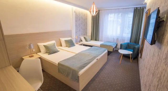 Hotel Tehnograd, Забронировать Отель Отели Тузла с завтраком, Завтраки